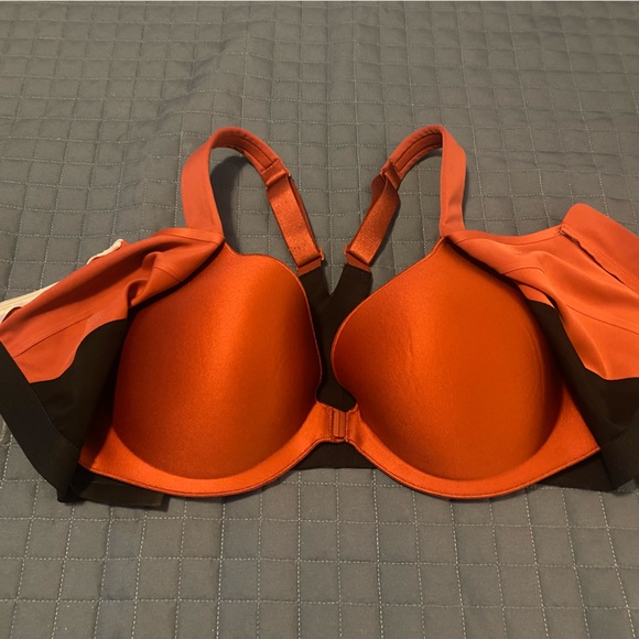 Knockout by Victoria’s Secret Sports bra - Picture 3 of 4